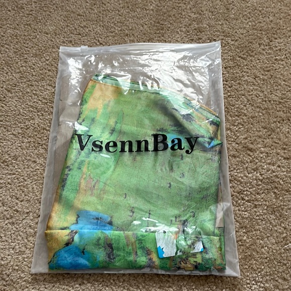 Women’s silk scarf - Picture 11 of 11